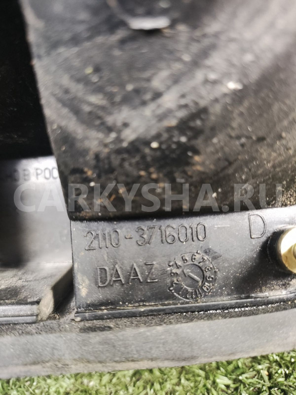 Фонарь задний правый ВАЗ 2110, 2112 ВАЗ (Lada) 2110 оригинальный номер 21103716010