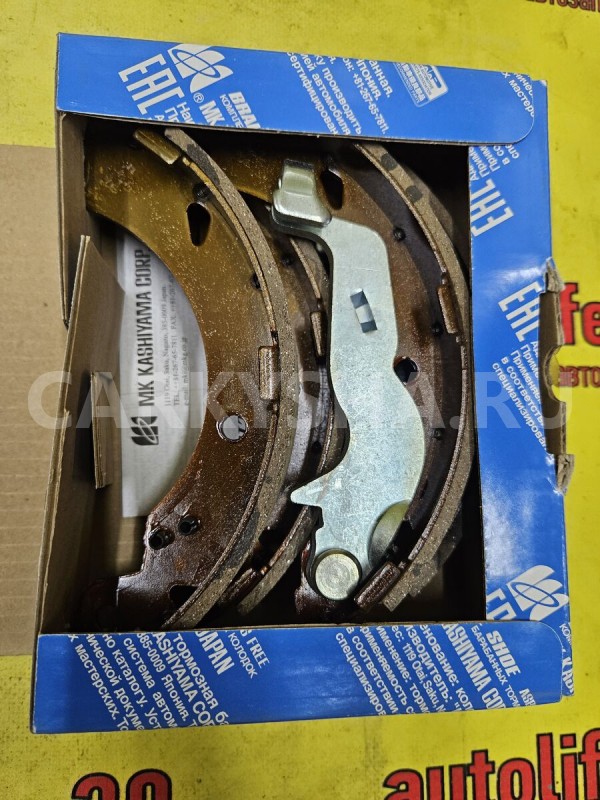 Колодки тормозные Suzuki Jimny оригинальный номер 5320081A11