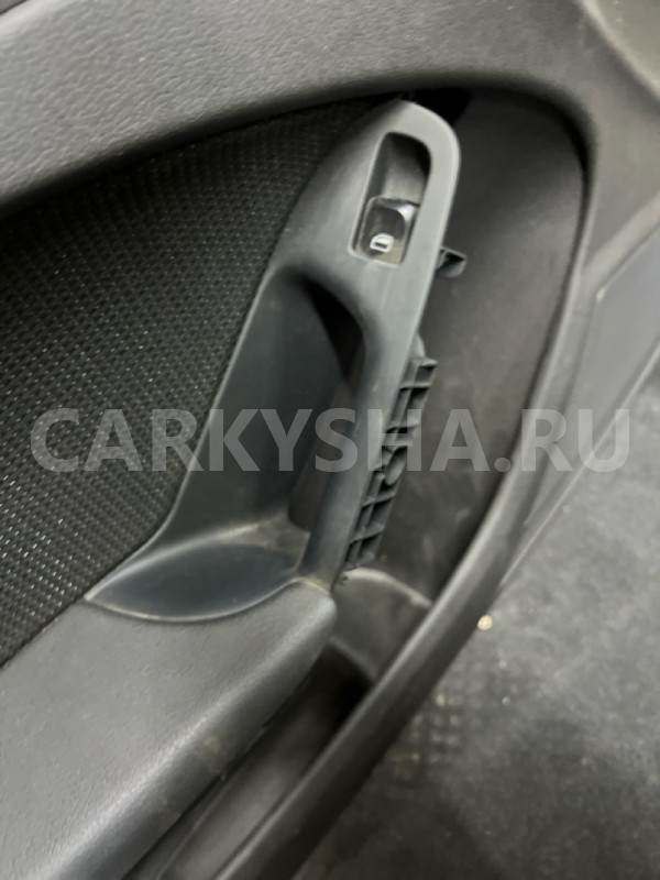 Обшивка двери передняя левая audi a4 B8 CDNB Audi A4 