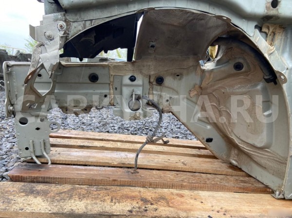 Передняя левая четверть Renault Megane II 2007 г Renault 20 