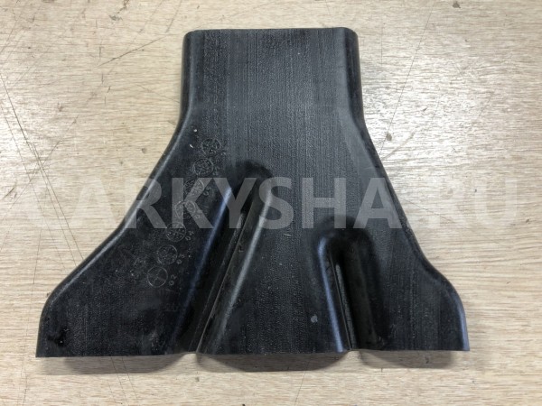 Воздуховод задний правый Lexus RX IV Рестайлинг  оригинальный номер 87217-48010