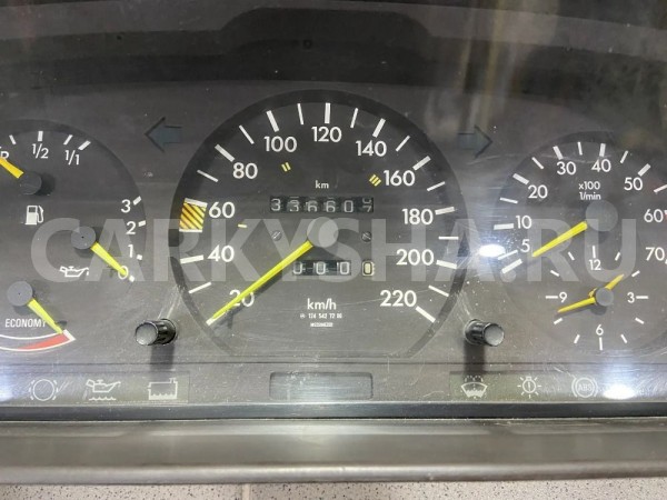 Панель приборов  Mercedes-Benz W124 Mercedes-Benz W124 оригинальный номер 5220026700