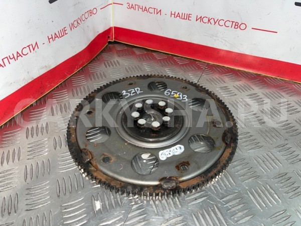 Маховик Toyota Voxy 