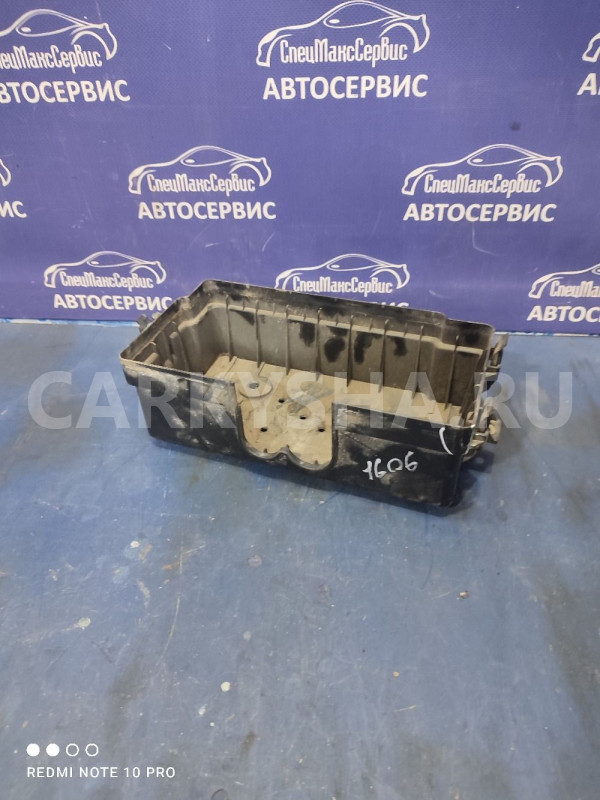 Корпус блока предохранителей Ssang Yong Kyron Ssang Yong Kyron оригинальный номер 8231009200