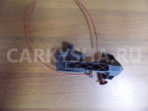 Активатор замка крышки бензобака Mercedes-Benz GL-класс X164 (2006—2009) Mercedes-Benz G-klasse оригинальный номер A2518200197