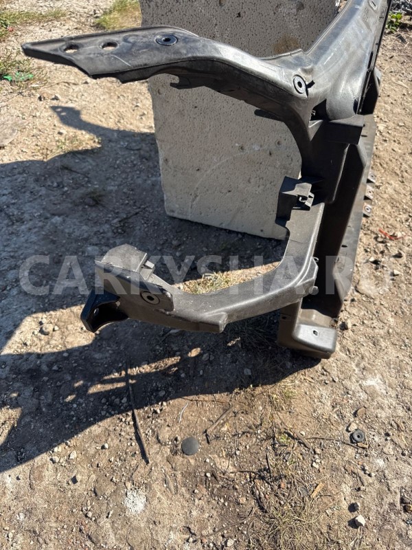 Панель передняя для Hyundai i20 2008-2014 Hyundai i20 оригинальный номер 641021j000