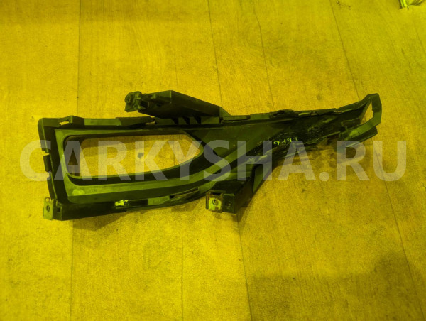 Ободок противотуманной фары Nissan Leaf оригинальный номер 622565SK0B