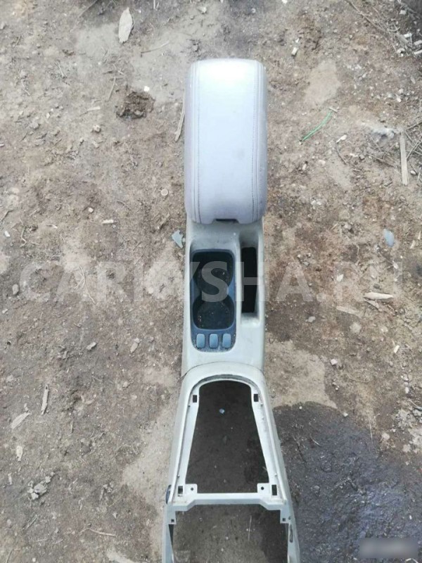 Подлокотник Chery Fora (A21) A21 (2006—2011) Chery Fora (A21) 