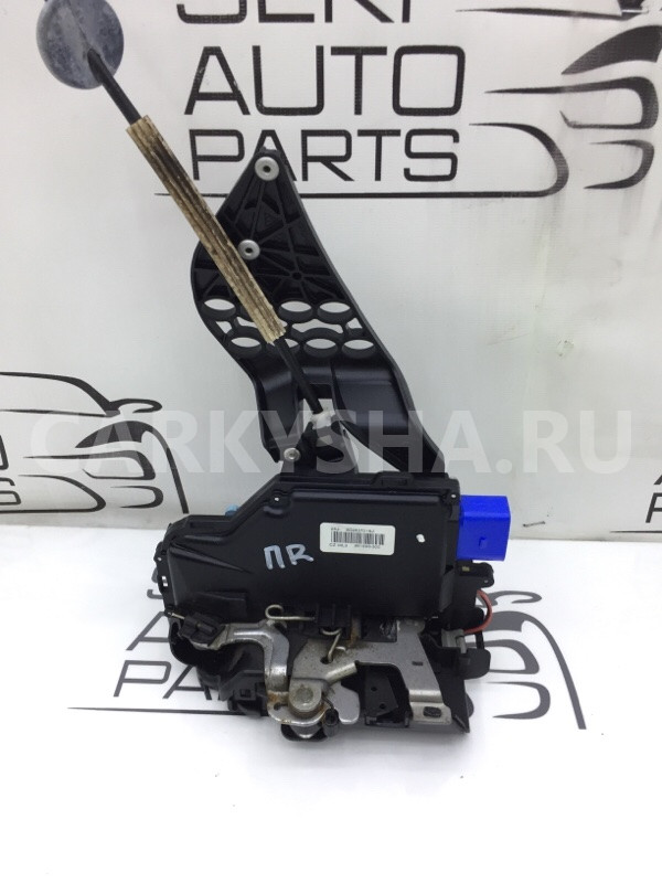Замок двери передний правый Volkswagen Touareg 7L Volkswagen Touareg 