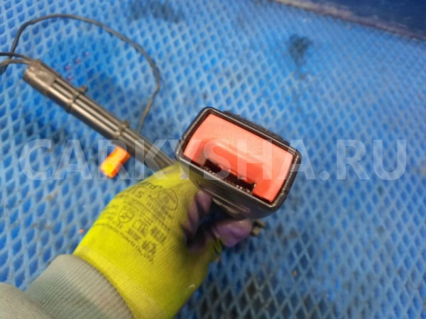 Ответная часть ремня безопасности  Range Rover 3 Land Rover Range Rover оригинальный номер 8h22-61209-aa