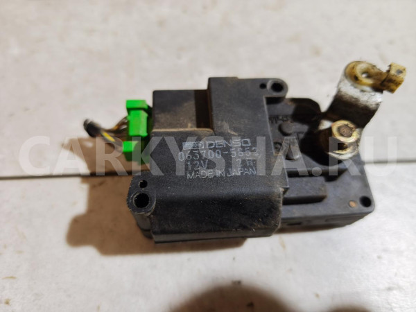 Моторчик заслонки отопителя Honda Integra оригинальный номер 0637005852