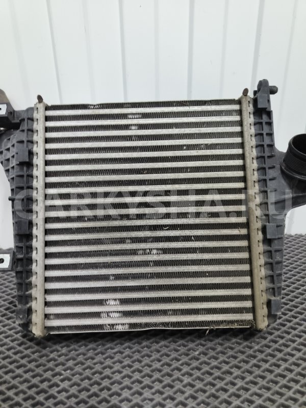 Интеркулер Audi Q7 2018 4M0145804AQ 4M CRTA, правый Audi Q7 