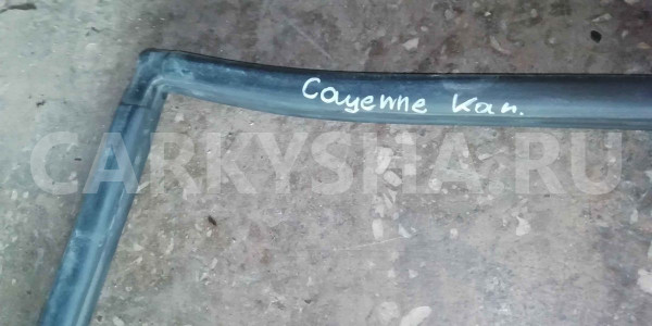 Уплотнитель капота Porsche Cayenne I рестайлинг (2007—2010) Porsche Cayenne оригинальный номер 7L5823707A