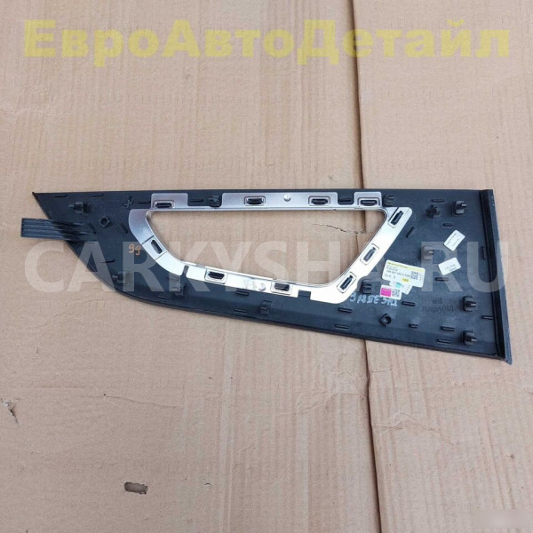 Декоративная накладка задней двери Audi Q7 Q8 RSQ8 Audi Q7 оригинальный номер 4M8867449D