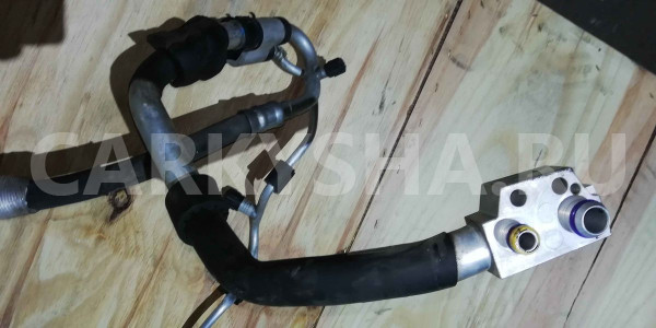 Трубка кондиционера Audi Q5 I (2008—2012) Audi 200 оригинальный номер 8r0260707g