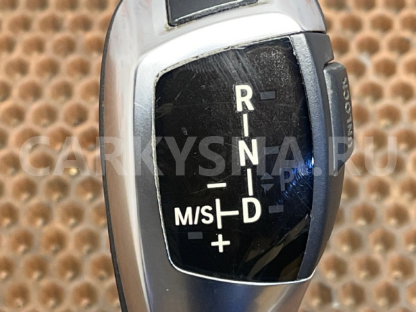 Ручка селектора АКПП BMW 5er оригинальный номер 61 31 7 950 391, 61 31 7 950 391, 61317950391, 7950391, 61 31 9 296 901, 61319296901, 9296901, 61 31 9 291 523, 61319291523, 9291523, 61 31 9 253 078, 61319253078, 9253078, 61 31 9 251 188, 61319251188, 9251188, 61 31 9 239 506, 61319239506, 9239506, 61 3