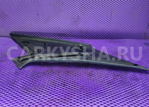 Обшивка задней стойки левой Mercedes-Benz w124 Mercedes-Benz W124 оригинальный номер 1246952744