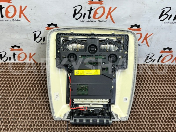 Плафон коммутационный центр в крыше BMW 7er оригинальный номер 61 31 9 276 229, 61319276229, 61 31 9 276 229, 9276229, 61 31 9 252 754, 61319252754, 9252754, 61 31 9 232 050, 61319232050, 9232050, 61 31 9 221 636, 61319221636, 9221636, 61 31 9 221 637, 61319221637, 9221637, 61 31 9 201 445, 61319201445, 9201445, 61 3