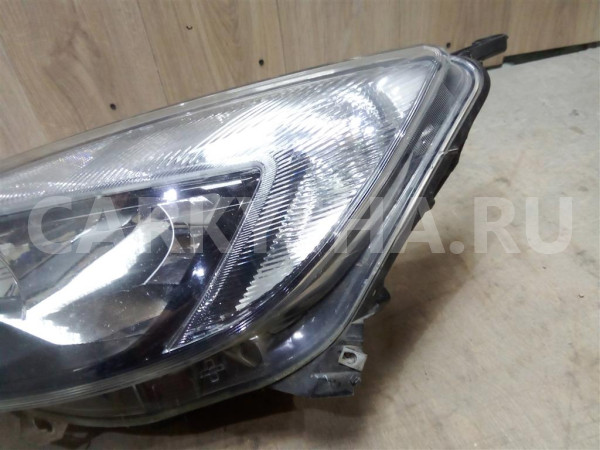 Фара левая Opel Astra J 2010 - Opel Astra оригинальный номер 13371597