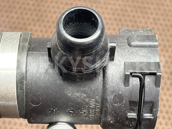 Шланг системы охлаждения BMW 3er 