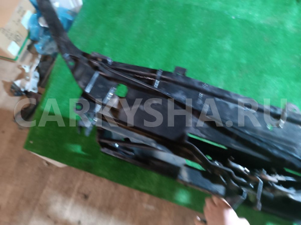 Панель передняя Mazda 2 оригинальный номер GJ6A53111