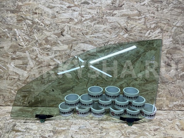 Стекло двери передней левой Toyota Camry V (XV30) оригинальный номер 68102-33140