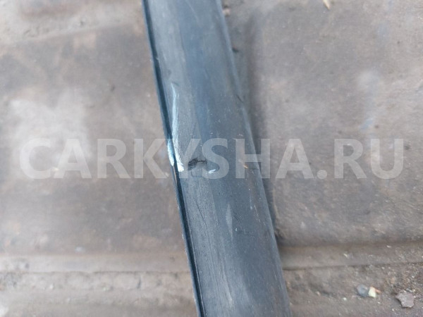 Уплотнитель стекла заднего левого Hyundai Getz Hyundai Getz оригинальный номер 832101C001
