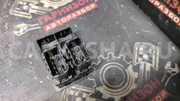 Блок эсп клавиша стеклоподъёмника Лада 2190 Гранта ВАЗ (Lada) Granta оригинальный номер 21903709810