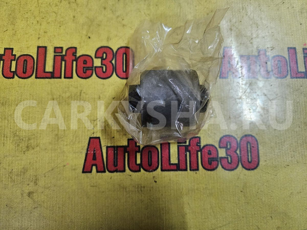 Сайлентблок заднего рычага Mitsubishi Diamante оригинальный номер MB864730