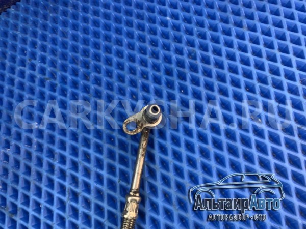 Трубка подачи масла турбины Land Rover Discovery 3 Land Rover Discovery оригинальный номер 1348918