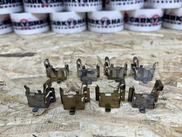 Зажимы тормозных колодок Toyota Camry VIII (XV70) Рестайлинг – седан оригинальный номер 04947-33281