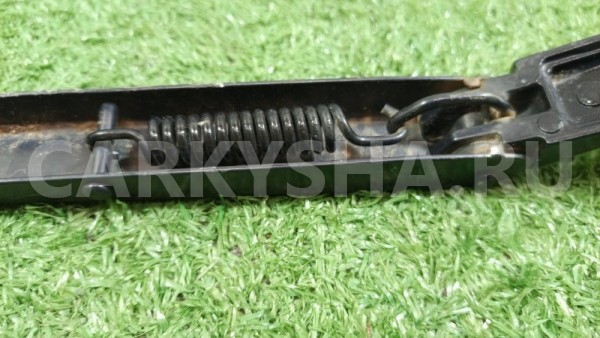 Поводок стеклоочистителя передний правый Hyundai Hyundai i30 