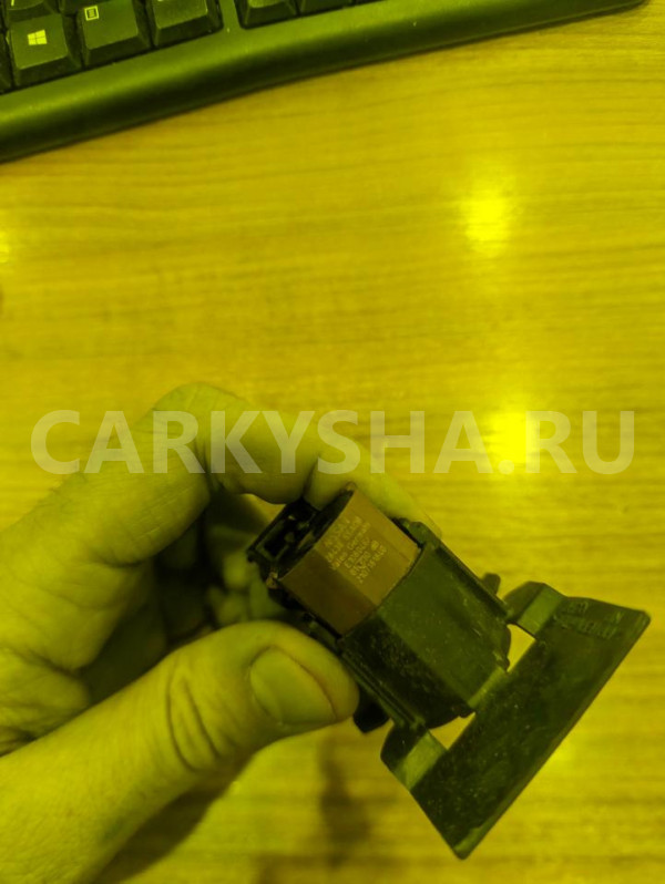 Датчик парковки Nissan Leaf оригинальный номер 284385SA0B