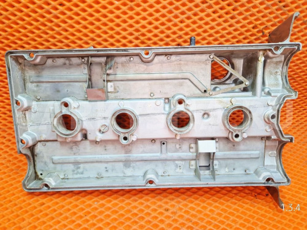 Клапанная крышка Lancer 9 Outlander 4G63 2.0 16V Mitsubishi i 