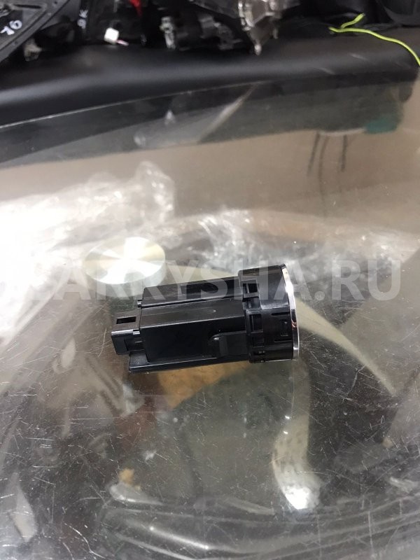 Кнопка запуска двигателя Toyota Camry 2012-2017 340E6711361 50 55 Toyota Camry 
