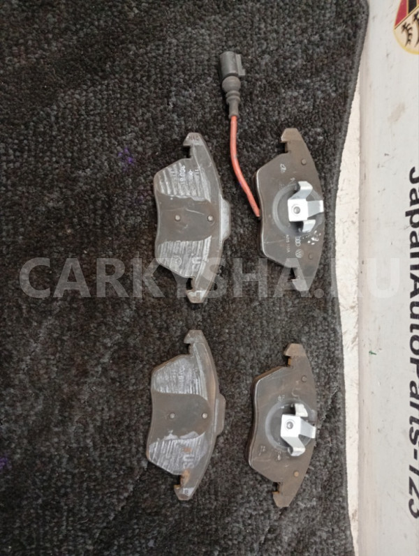 Колодки тормозные передние Volkswagen Touran 2011 Volkswagen Touran 