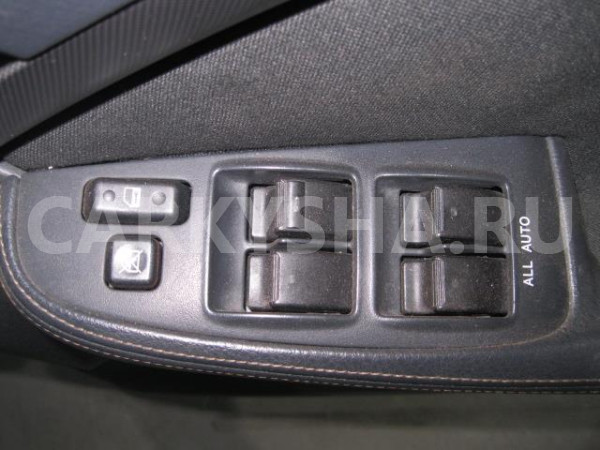 Блок управления стеклоподъемниками Toyota Avensis II 2003-2008 Toyota Avensis оригинальный номер 8482005120
