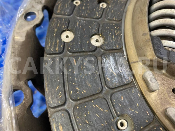 Диск корзина сцепления Hiace XH10 H100 2.5 2KDFTV Toyota HiAce оригинальный номер 31250-25160