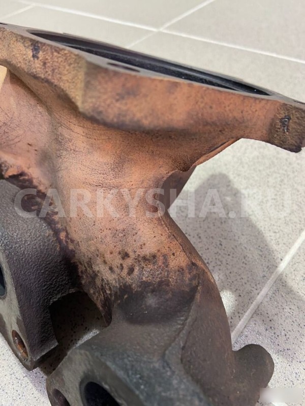 Коллектор выпускной Nissan Bluebird 1997 г Nissan Bluebird 