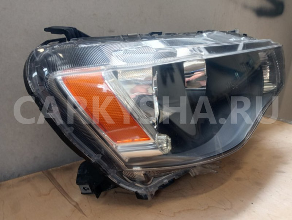 Фара галоген Mitsubishi Outlander XL 2009-2012, правая Mitsubishi Outlander 