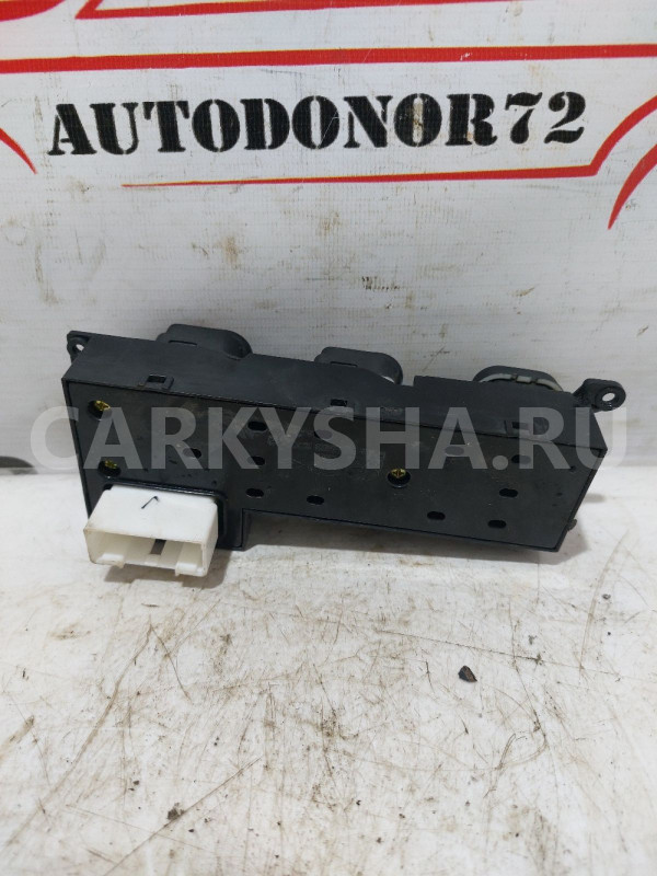 Блок управления стеклоподъемниками Hyundai i30 FD Hyundai i30 оригинальный номер 935702L010