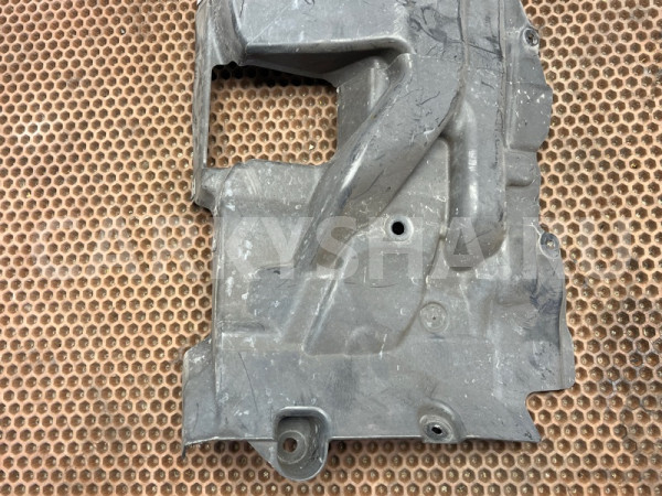 Кожух рулевого механизма BMW 5er оригинальный номер 51 75 7 185 169, 51 75 7 185 169, 51757185169, 7185169