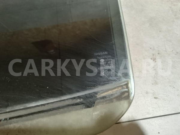 Стекло двери задней левой Nissan Cefiro оригинальный номер 823012Y263