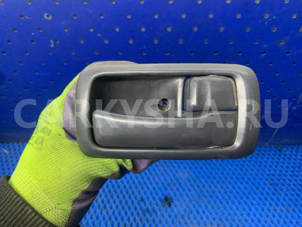 Ручка внутренняя передней правой двери Hiace Xh10 Toyota HiAce оригинальный номер 6920520160