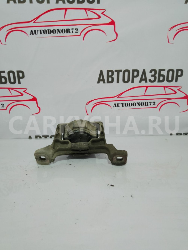Подушка двигателя правая Ford focus  2 Ford Focus оригинальный номер 1811464