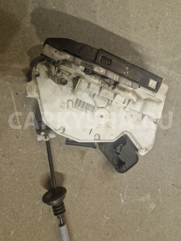 Замок двери передней правой VW Polo V Volkswagen Polo оригинальный номер 5K1837016D