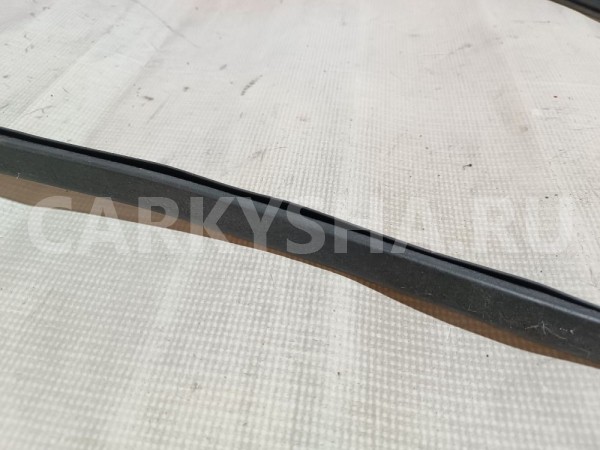 Уплотнитель двери Jaguar XF оригинальный номер C2Z13665