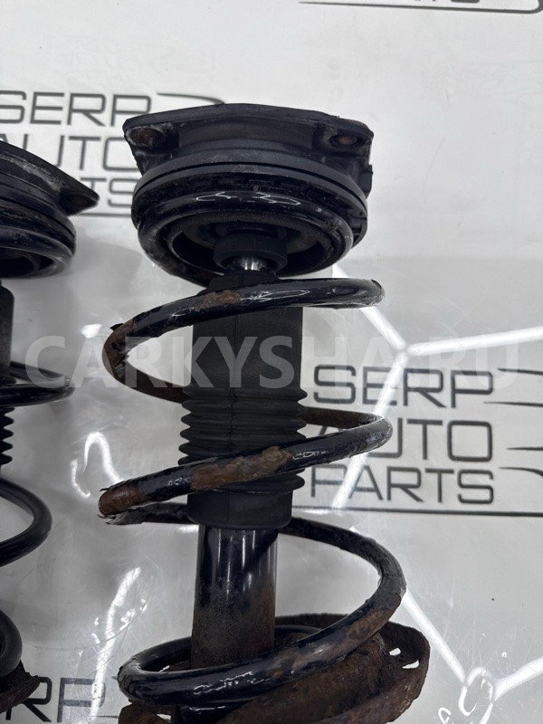 Стойки амортизатора передние Nissan Note E11 1.6 Nissan Note 