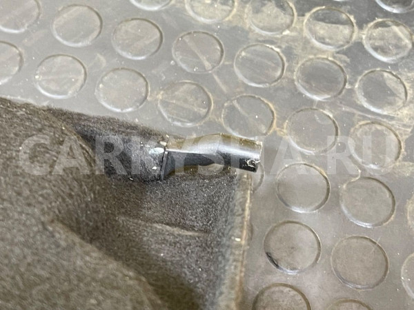 Полка багажника Skoda Octavia II (2004—2009) Skoda Octavia оригинальный номер 1Z5867769G