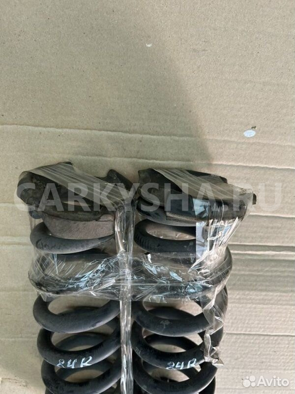 Пружины задние BMW X1 E84 N46B20 2010 BMW X1 оригинальный номер 33 53 6 790 117